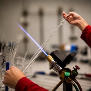 TCS Technologies quartz glassblowing during UV lamp manufacturing